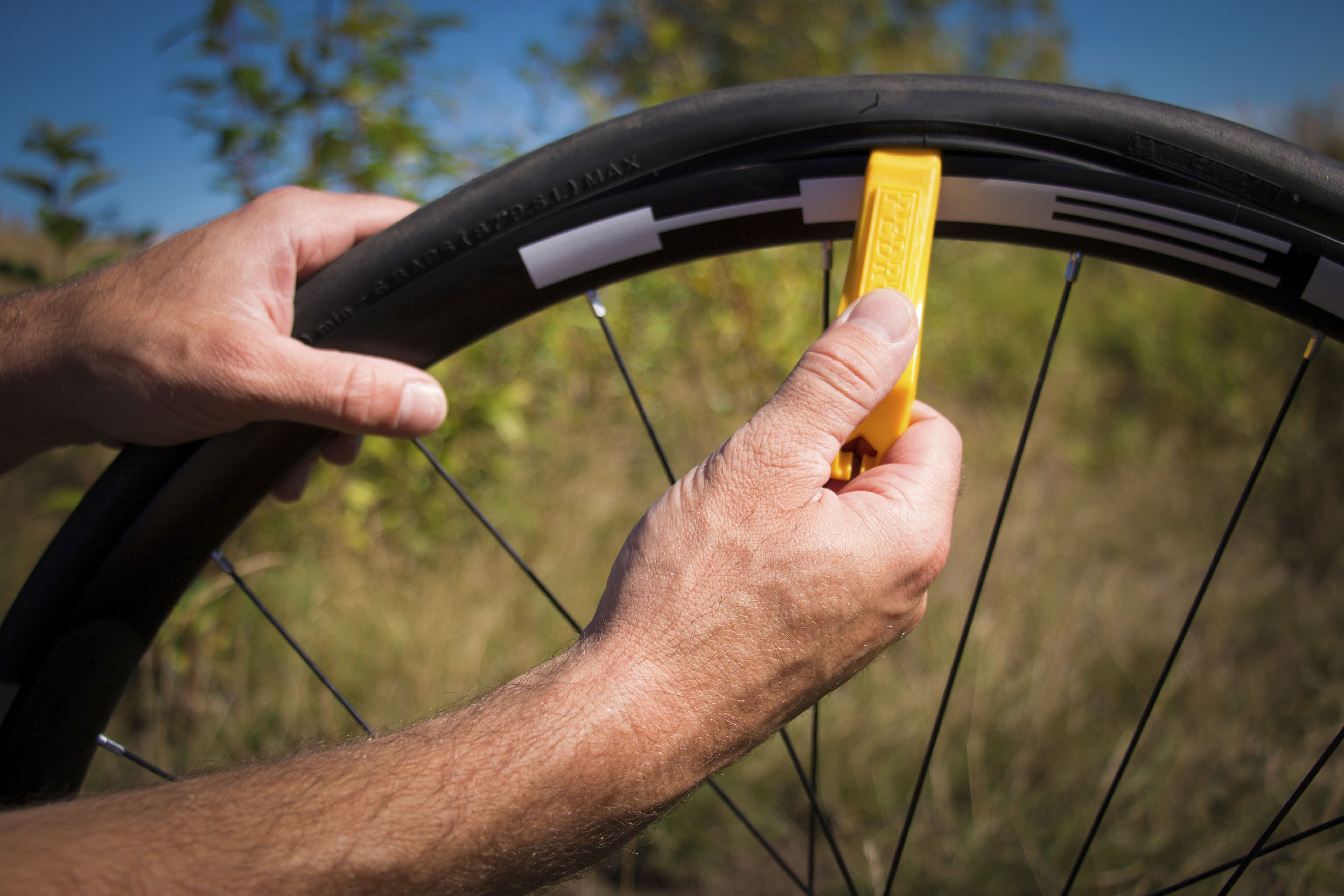 diamondback bike tire replacement